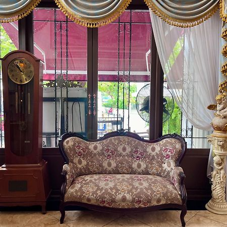Siam Champs Elyseesi Unique Hotel Bangkok Bagian luar foto
