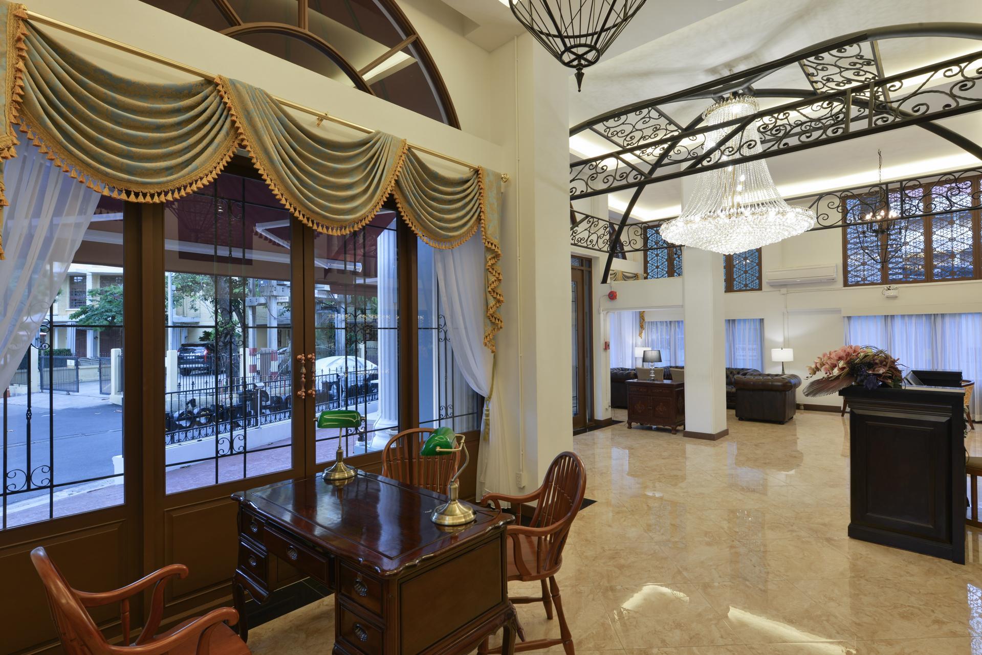 Siam Champs Elyseesi Unique Hotel Bangkok Bagian luar foto