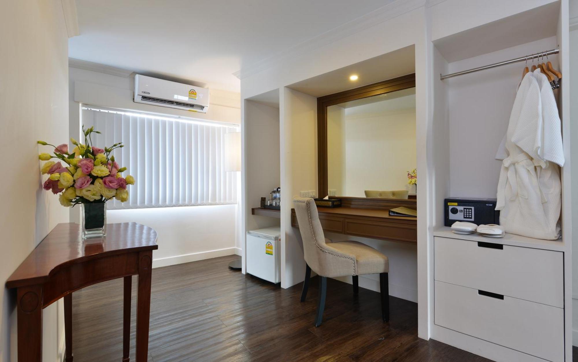 Siam Champs Elyseesi Unique Hotel Bangkok Ruang foto